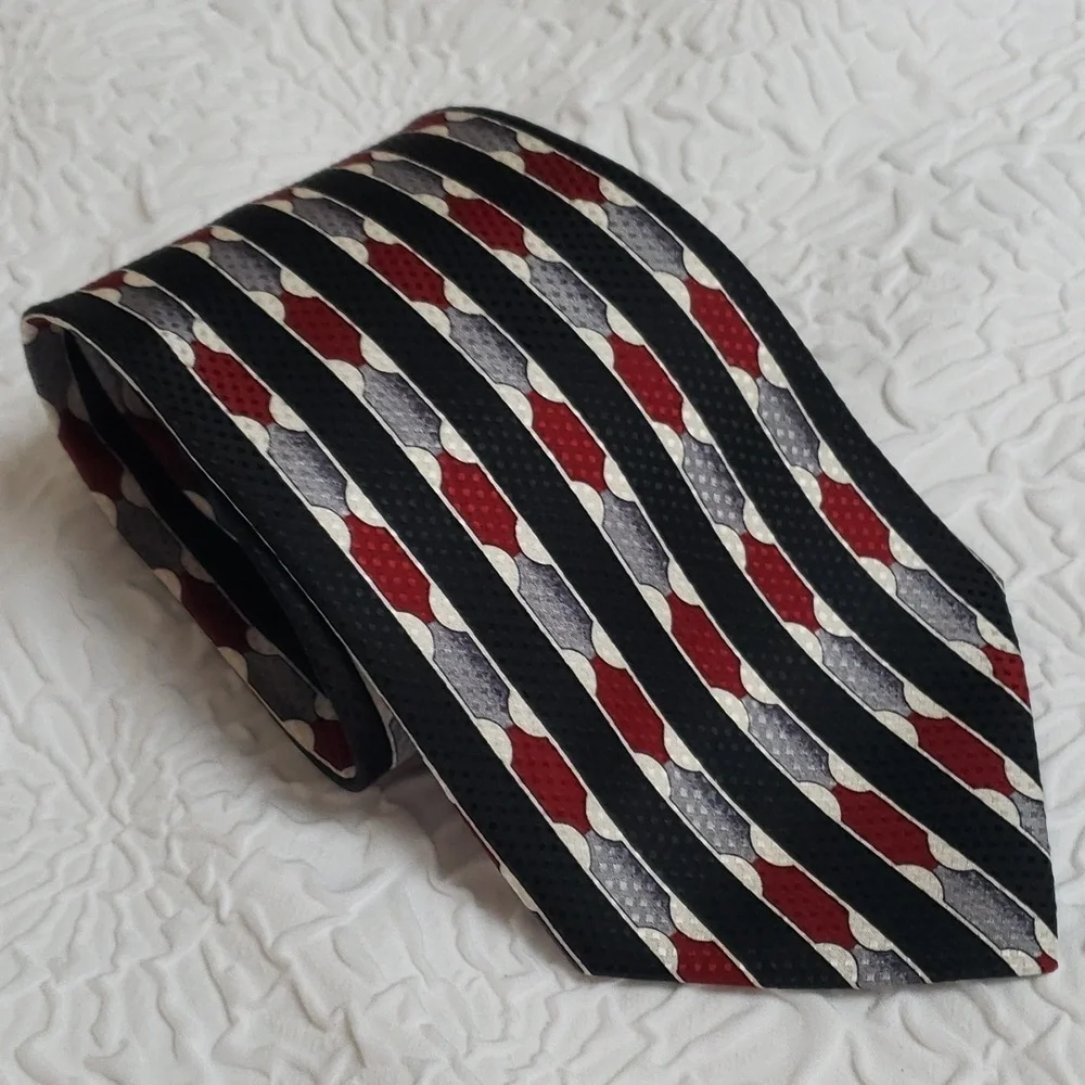 CARLO PALAZZI  100% Silk Hand Made Men's Neck Tie, Black Silver White & Burgundy